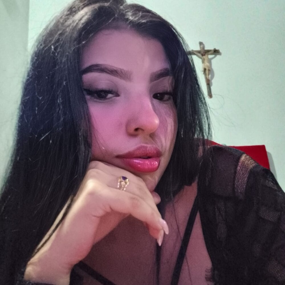 WHANDA_CARVAJAL Chatroom