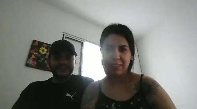 WILDhungry_Couple Chatroom