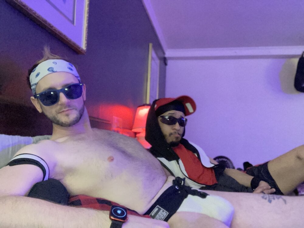 Wecummin2U Chatroom