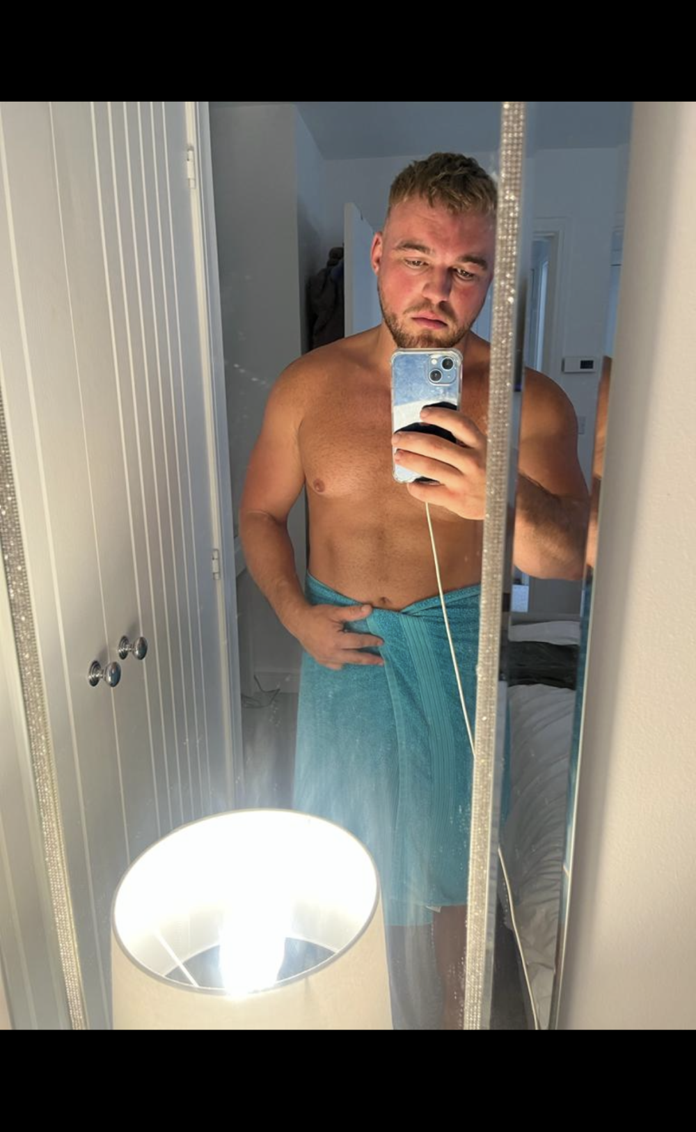 Welshwizard93 Chatroom