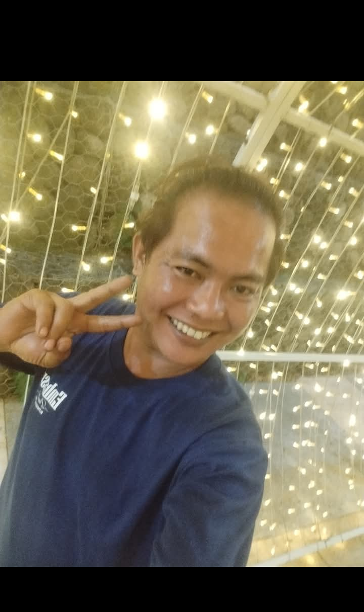 WildSuckerBabe Chatroom