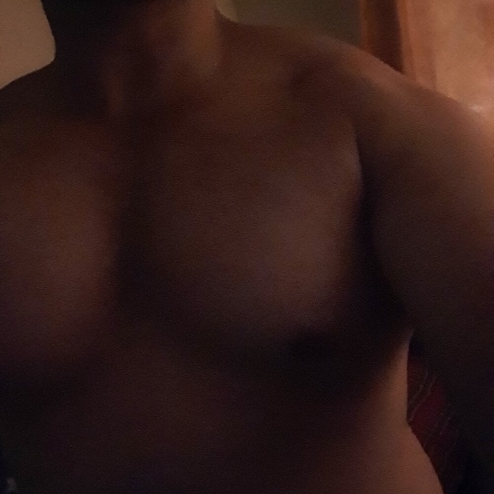 Wildguycums Chatroom