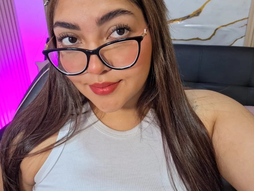 Withney_tay Chatroom
