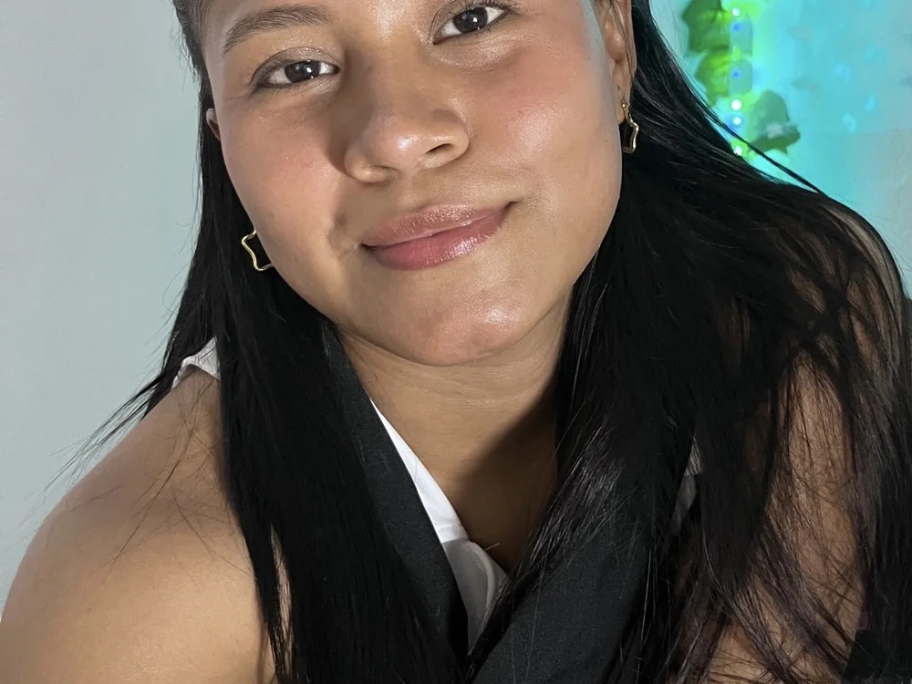 XCami_19 Chatroom