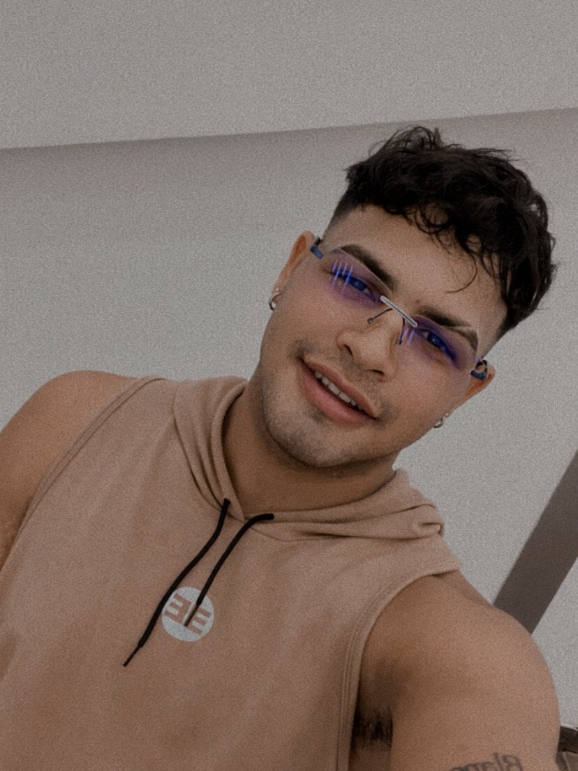 Xavier_X_23 Chatroom