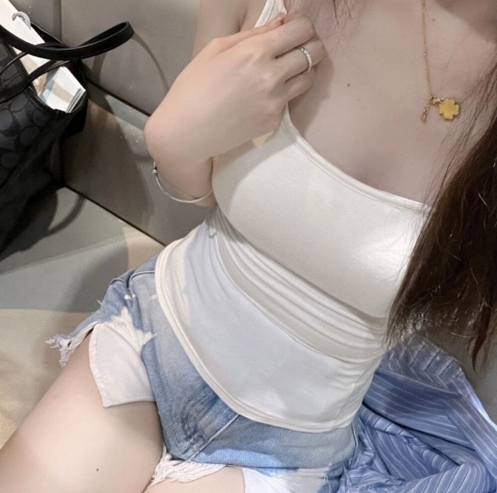 Xiao_LuoLi Chatroom