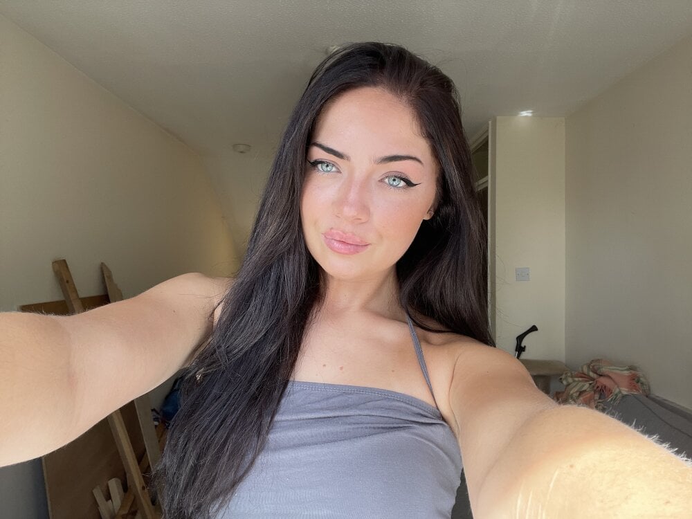 XxBlueNoirxX Chatroom