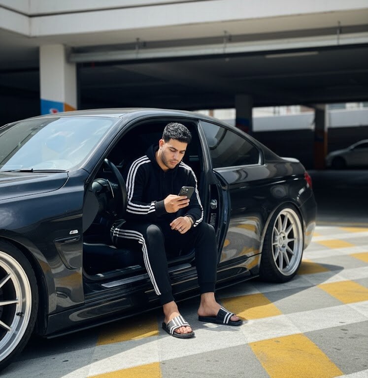 YawlingJingoist Chatroom