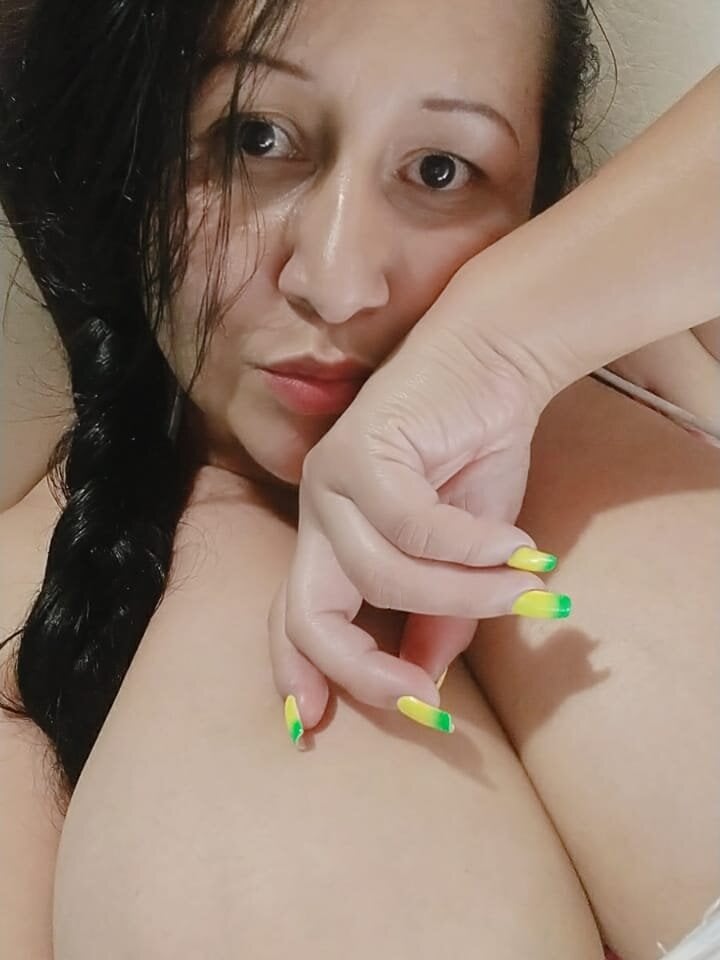 Yeka-Montes1 Chatroom