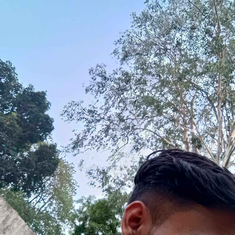 Your_hubby0 Chatroom