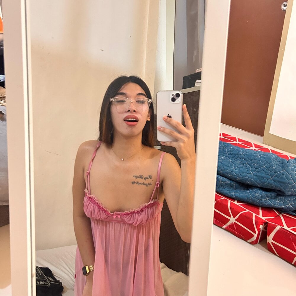 Yourdreamgoddess Chatroom