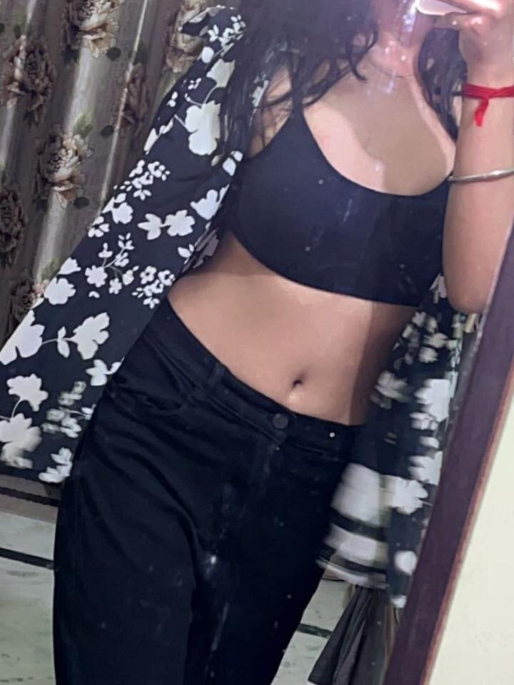 Yours_babes Chatroom