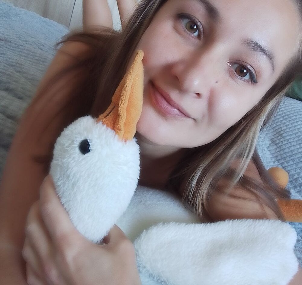 Yulia777 Chatroom
