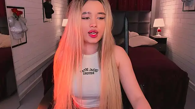 YunaLovesi Chatroom