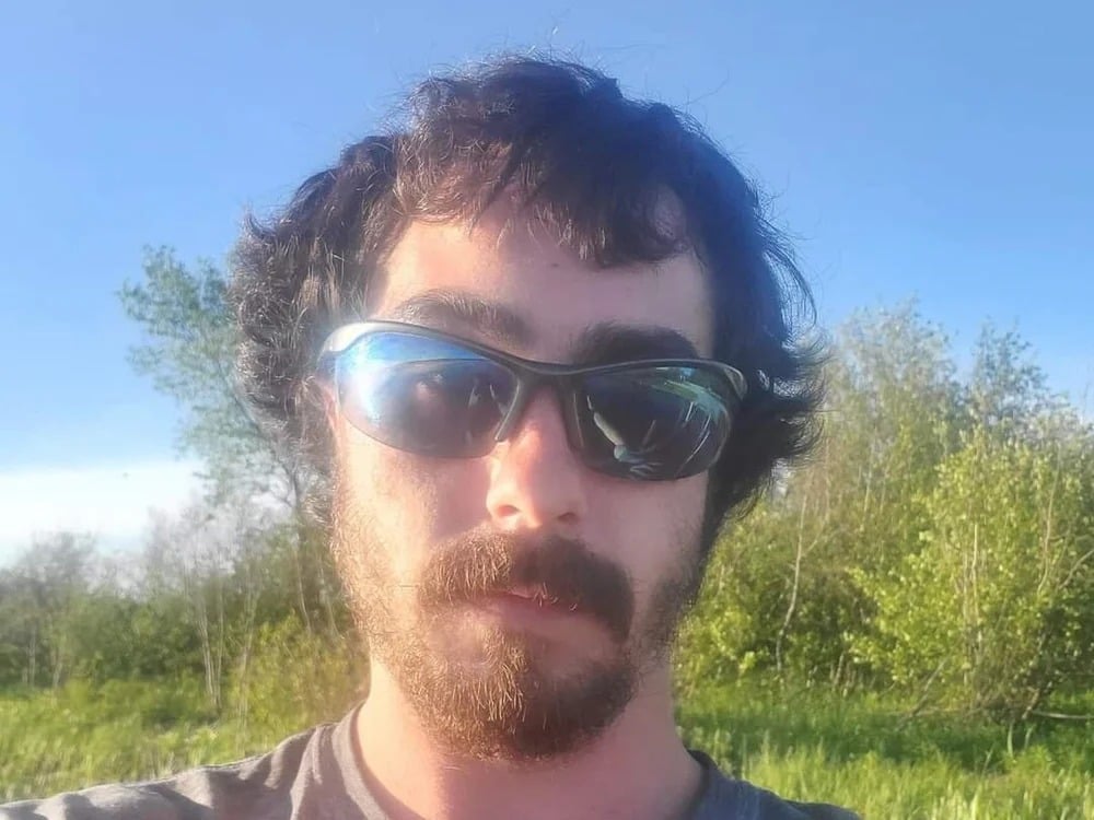 Zac906 Chatroom