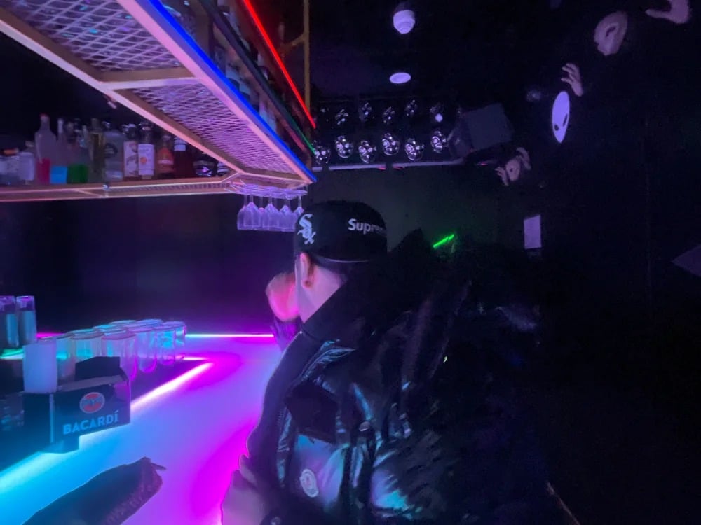 ZahTeeva Chatroom