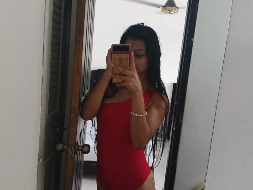 Zasha_Blake Chatroom