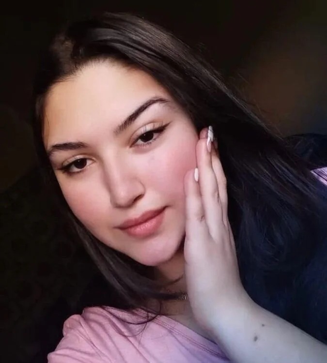 Zena_123 Chatroom