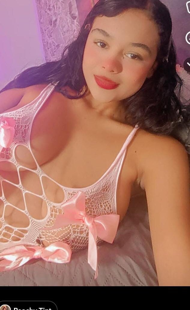 ZinaMarlowe Chatroom