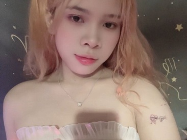 zinkyly's Live Webcam zinkyly