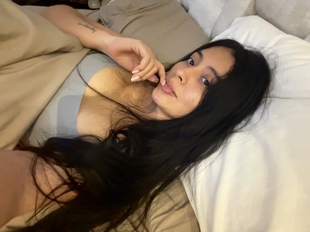 ZoeFantasy Chatroom