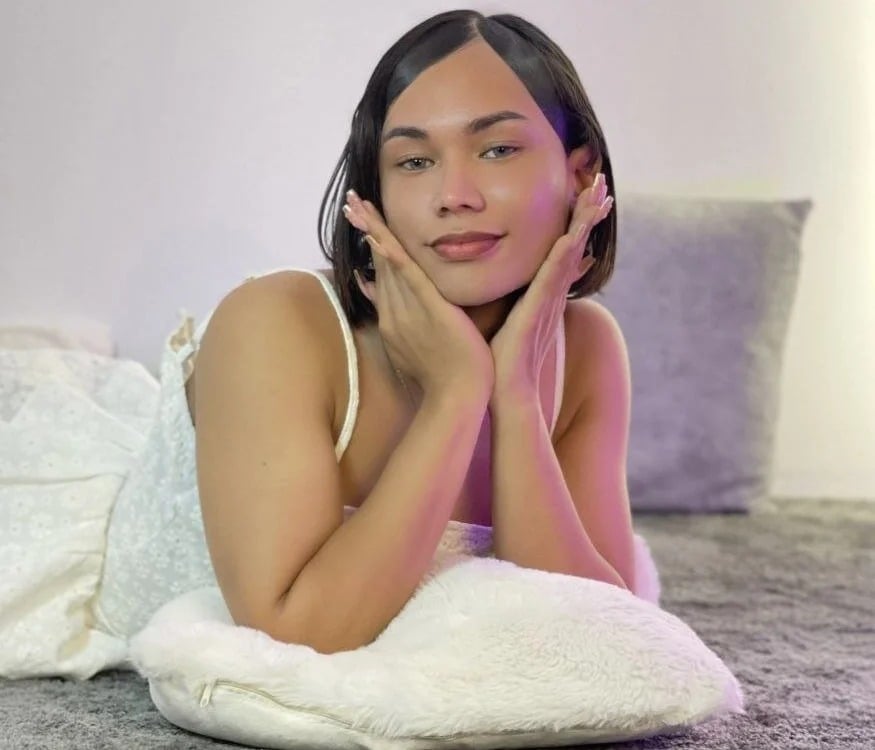 ZoeRuizz Chatroom
