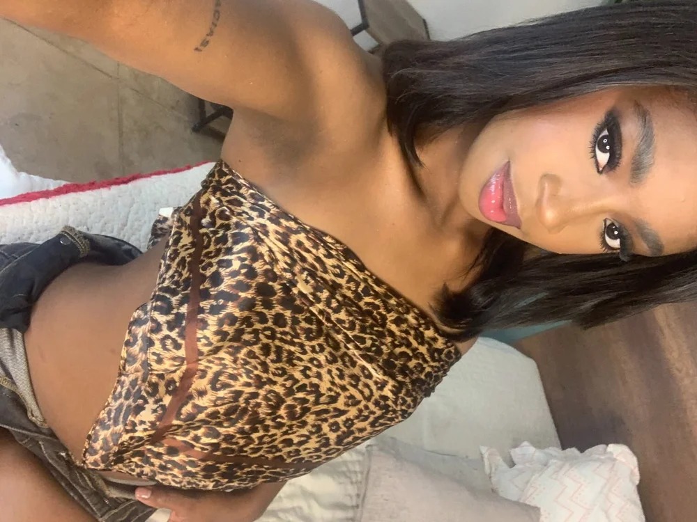 Zoe_Isler Chatroom