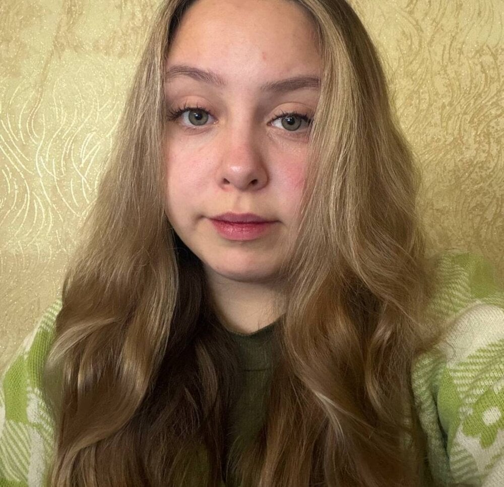 ZoraDearmon Chatroom