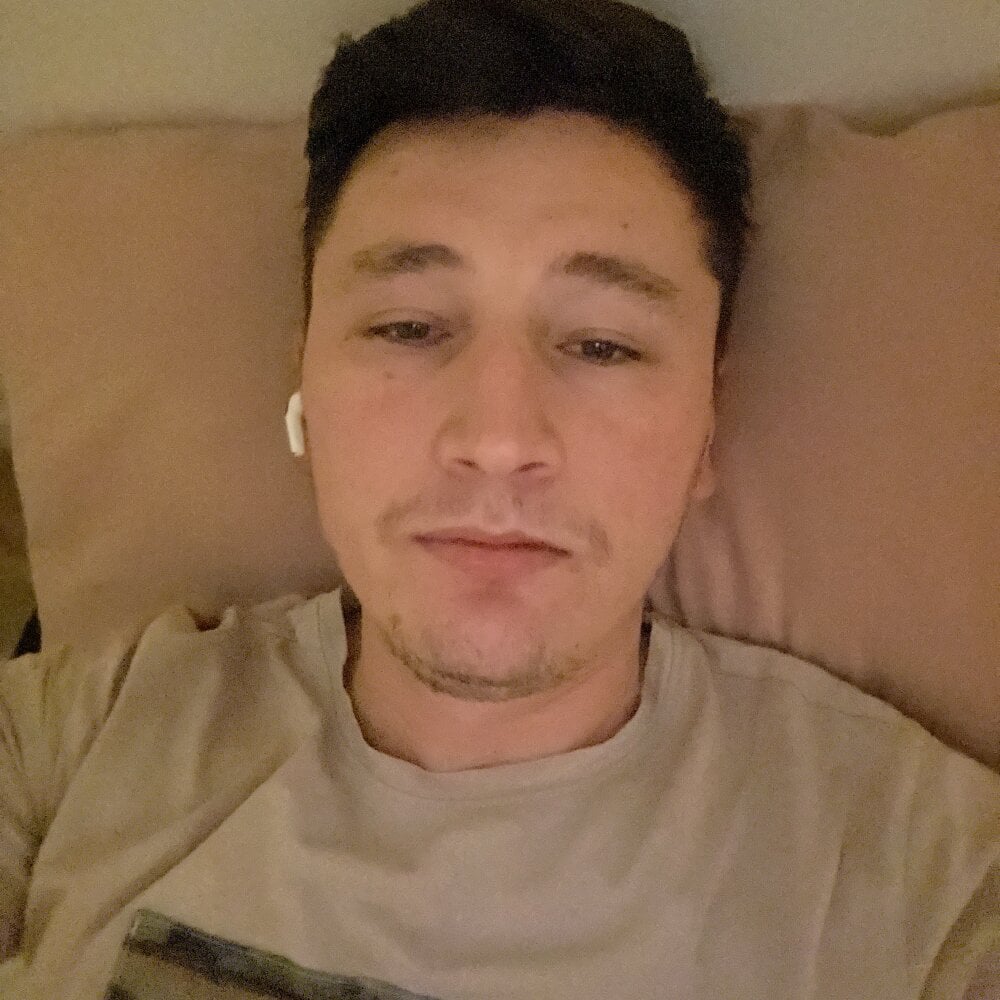 Zukhriddinxujankv882Az Chatroom