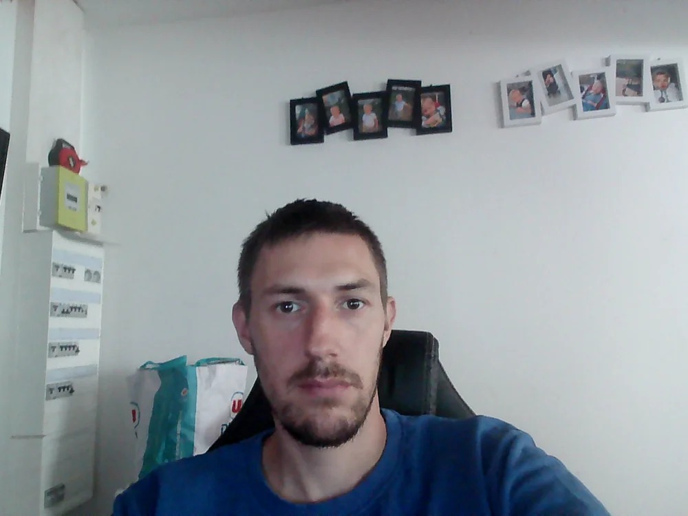 Zunfix@xh Chatroom