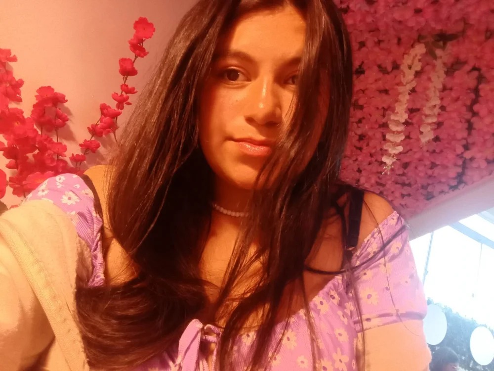 Zuri_ch Chatroom