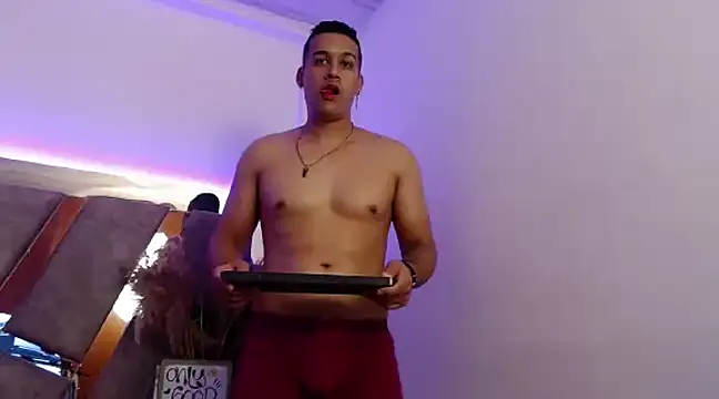 _CHRIS-DENNIS_ Chatroom