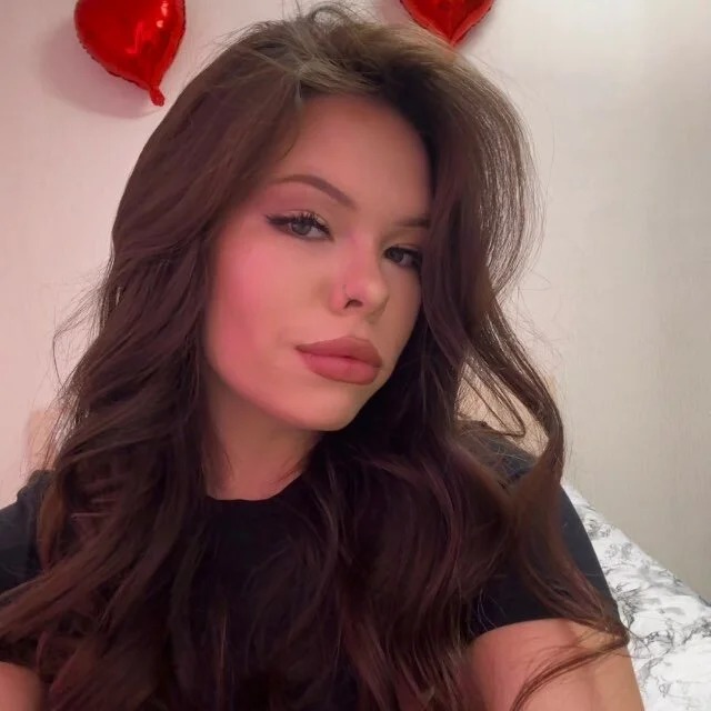 _ChloeCutie Chatroom