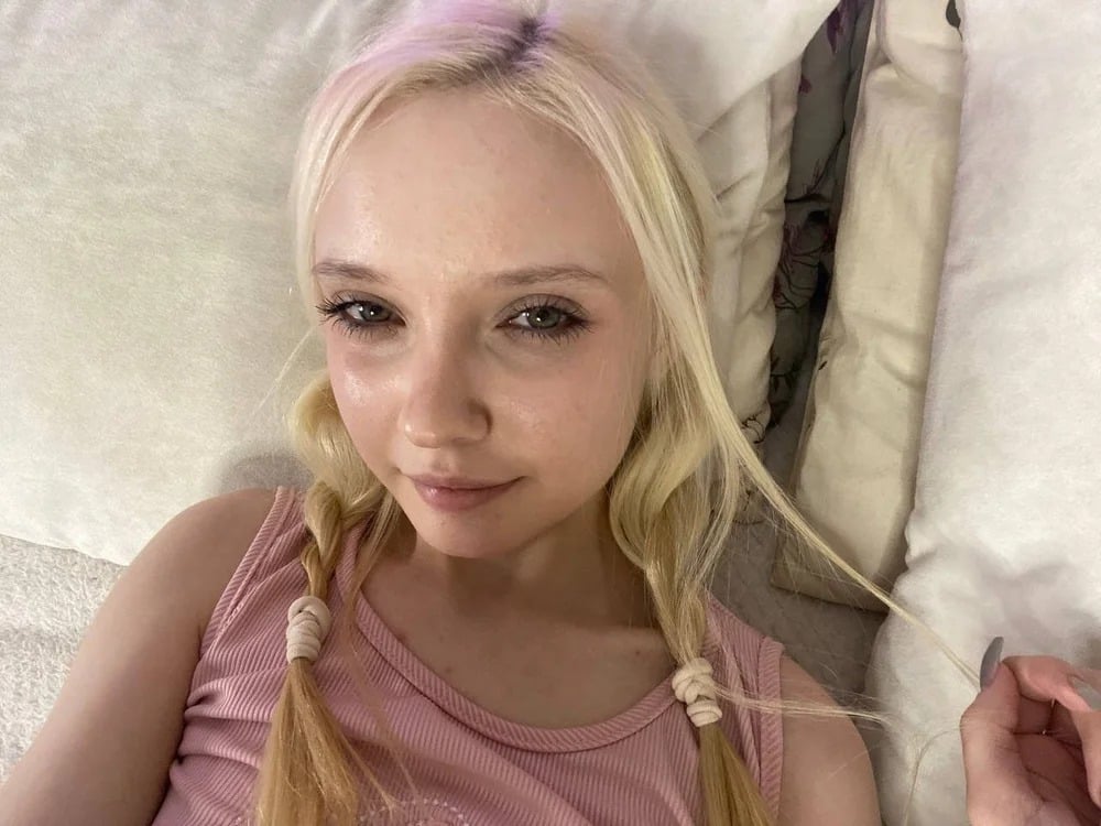 _CloudNine_ Chatroom