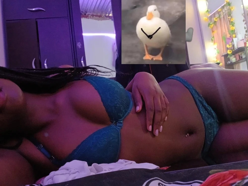 _Elena_0 Chatroom