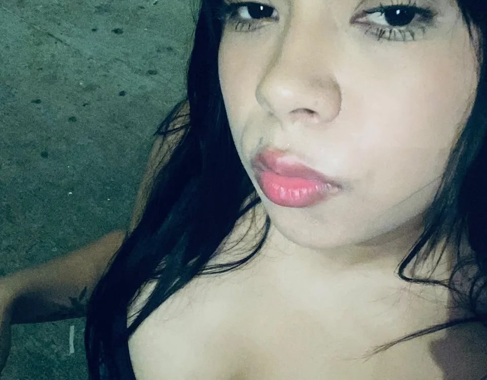 _Explosive1_Couple1_ Chatroom