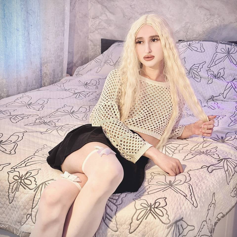 _Honey_sunset_ Chatroom