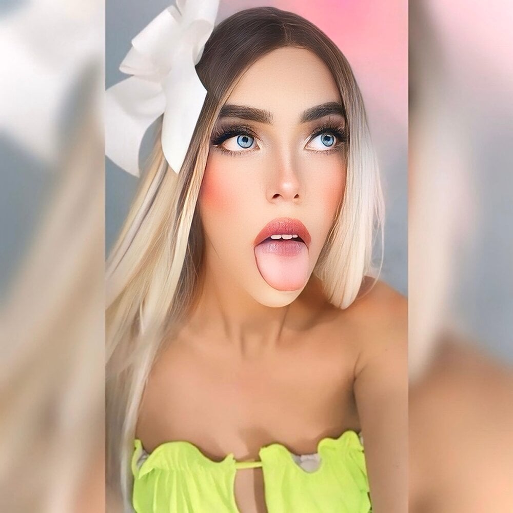 _ISABELLAx_xROUSS_ Chatroom