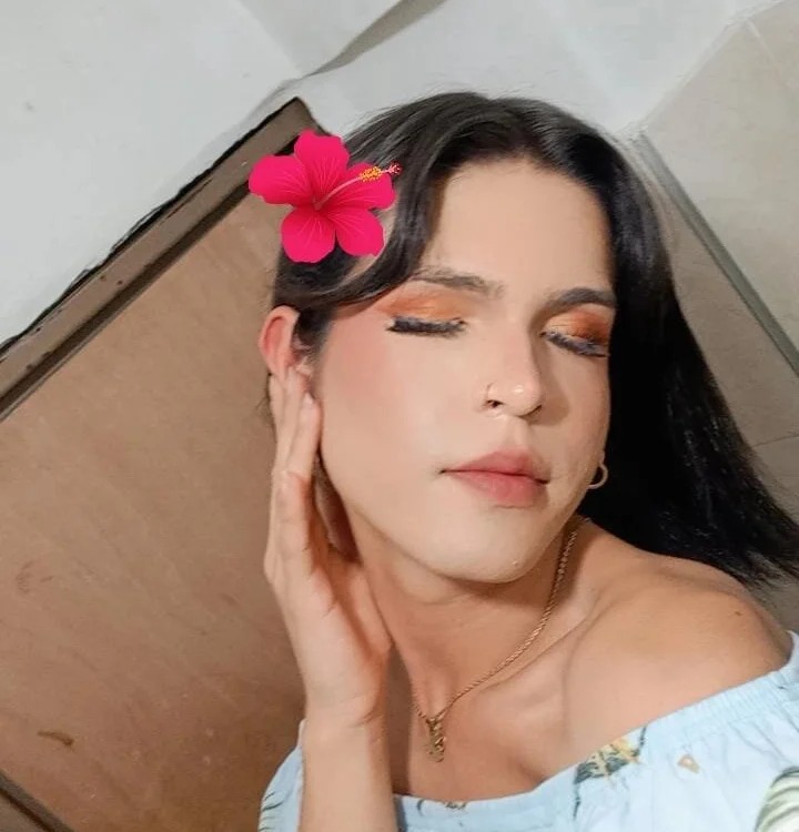 _Isa22_Trans Chatroom