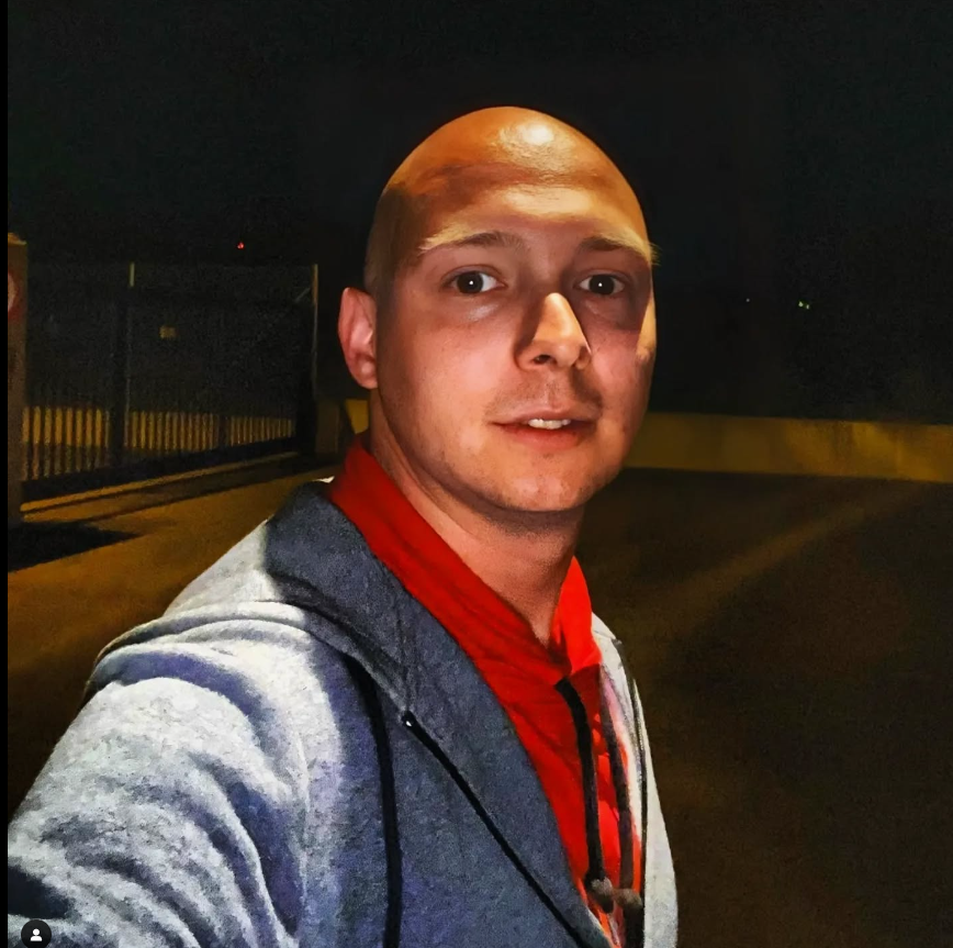 _MassimoConta_ Chatroom