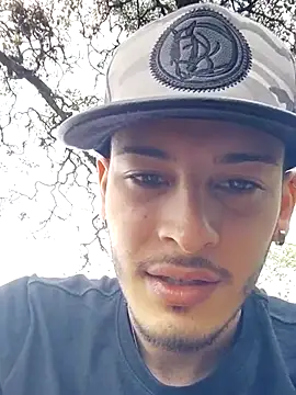 _Monster_cock4u_ Chatroom