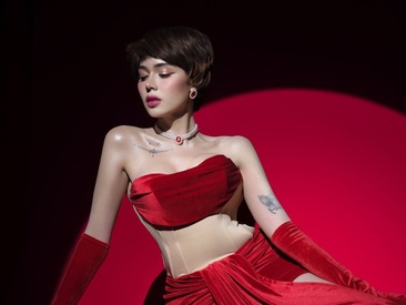 porcelainjakolitadoll