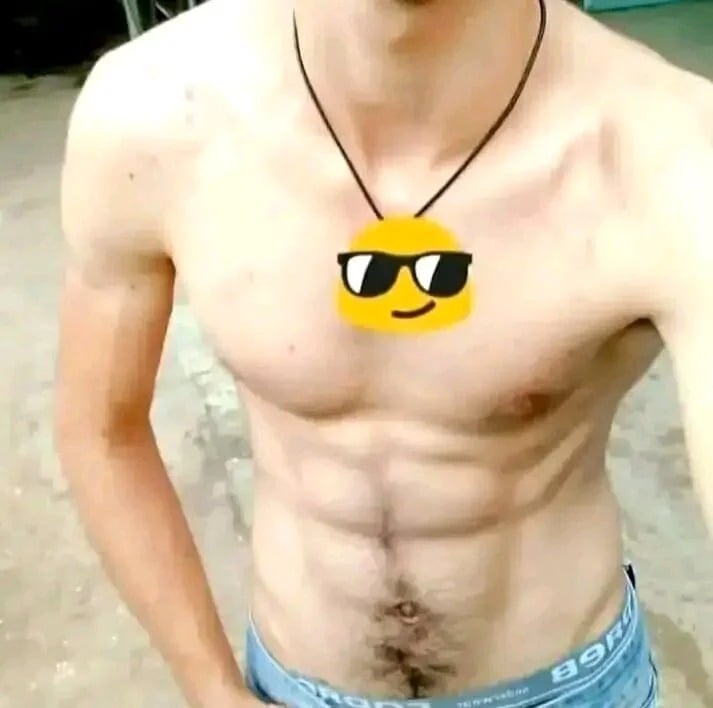 _Seksi_Boy_ Chatroom