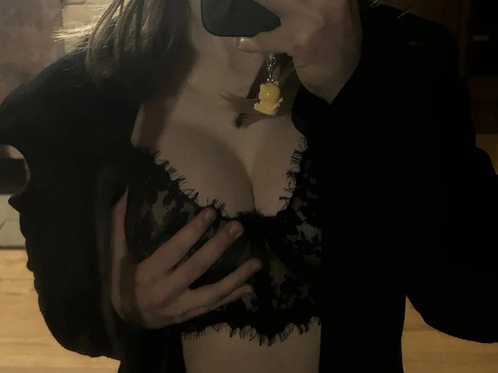 _Selestia_ Chatroom