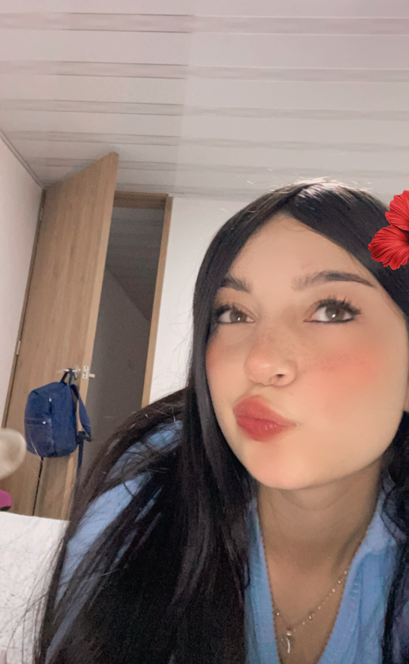 __Lorelain__ Webcam Profile Picture __Lorelain__ Chatroom