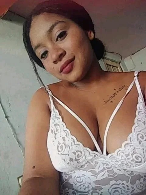 _alexa_castillo Chatroom