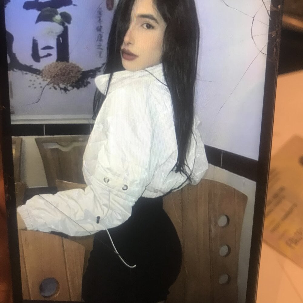 _camila_trans_ Chatroom