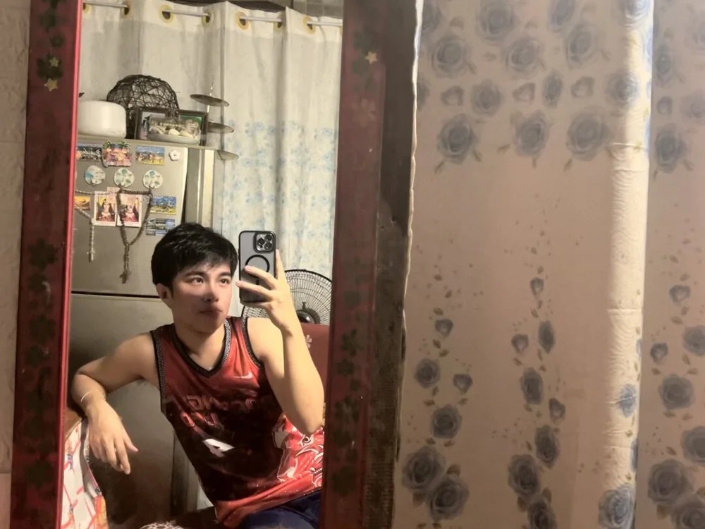 _peachyboyyy Chatroom