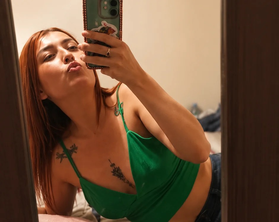 _roxysweet Chatroom