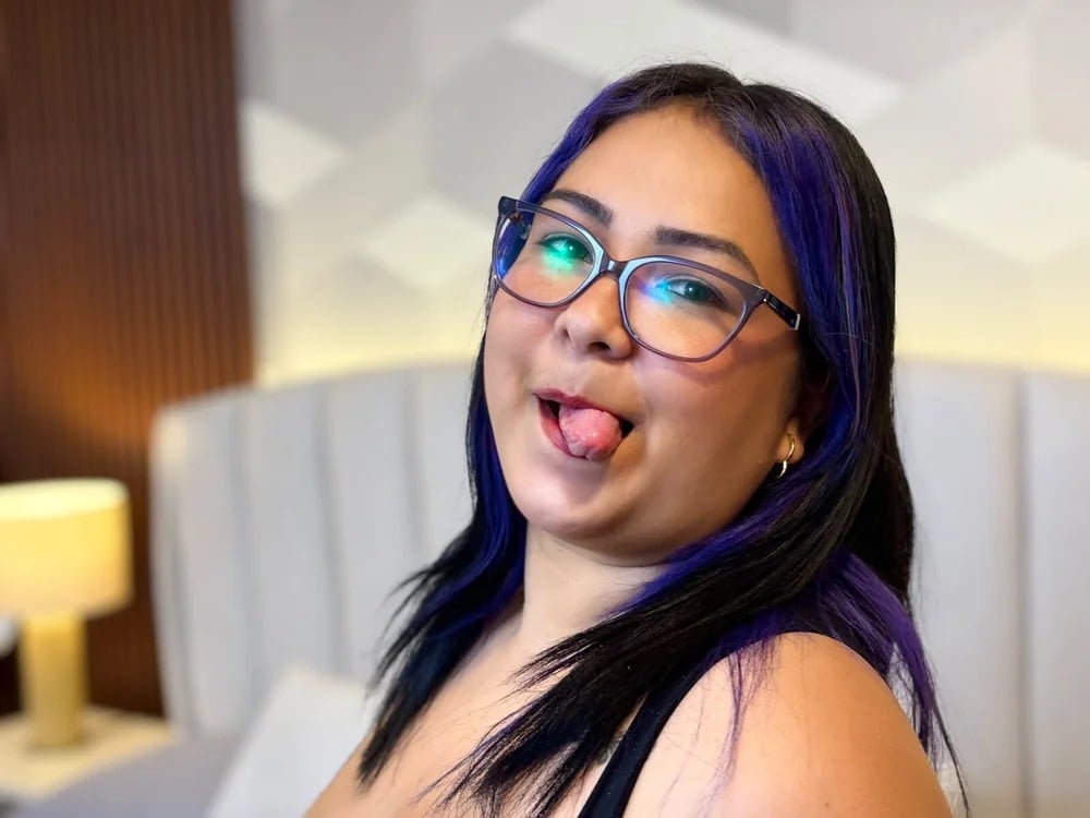 _violet_sweet__ Chatroom